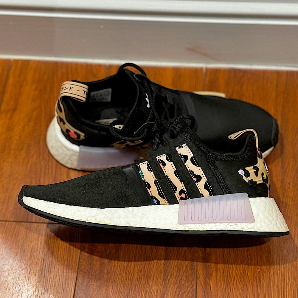 Women NMD THE GOAT colored leopard running sneakers